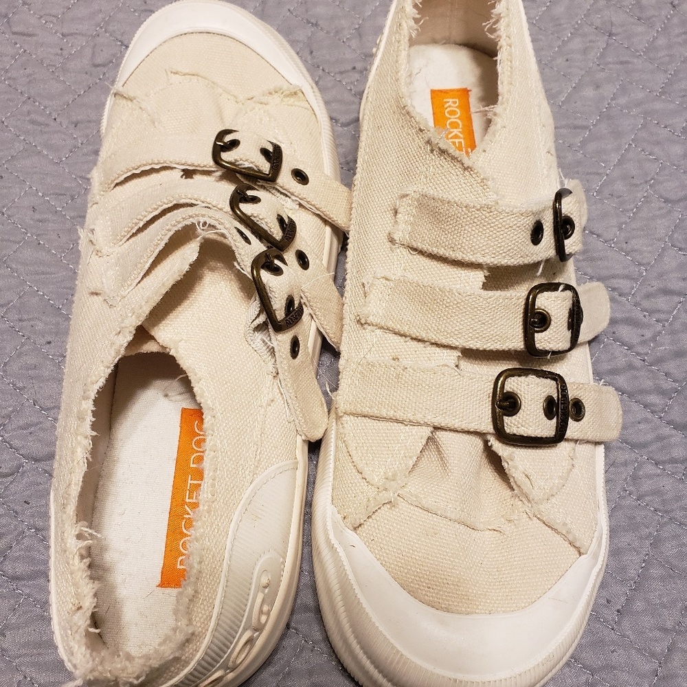 Rocket Dog canvas shoe